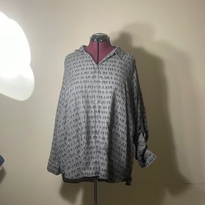 Jane and Delaney black and grey birds on a line shirt.  3x